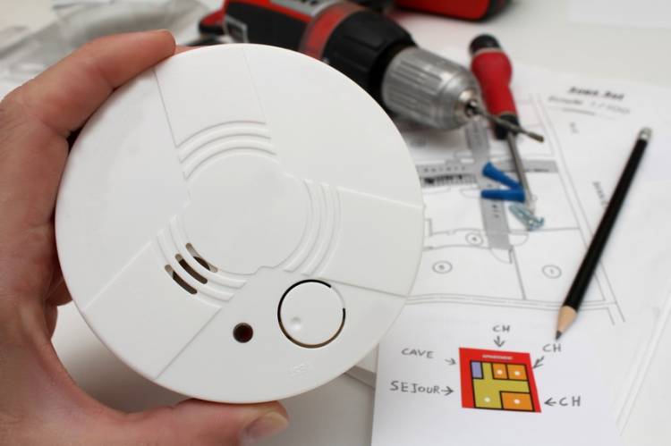 Détecteurs de fumée : n’attendez pas 2015 pour vous équiper !