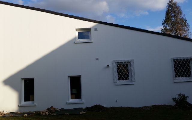 Isolation des demi pignons exposés Est.