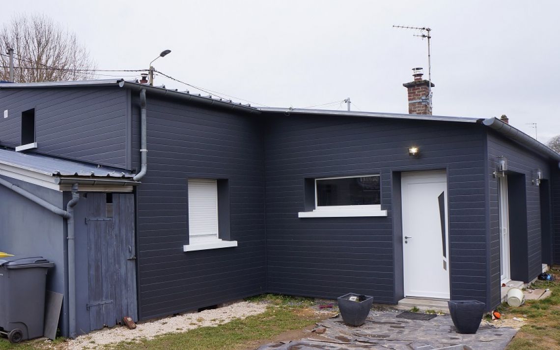 Isolation des murs extérieurs d'une maison à Beugnâtre