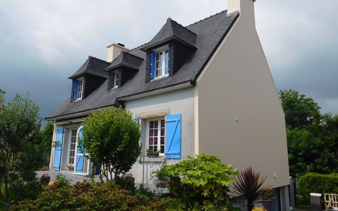 Isolation des pignons d'une maison Néo-bretonne