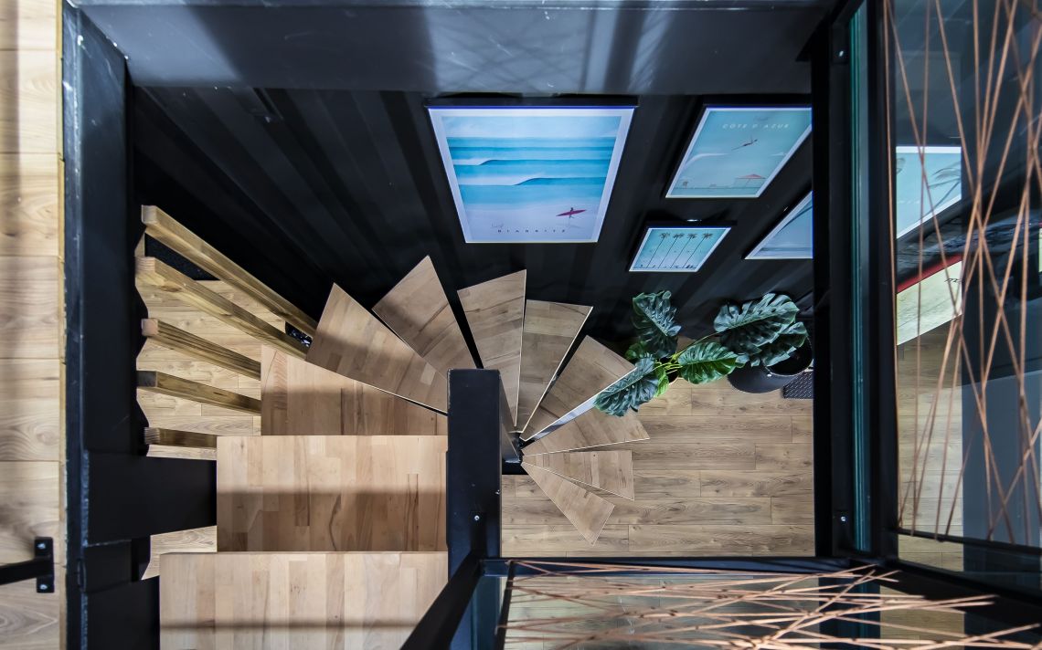 Isolation extérieure d’une maison container