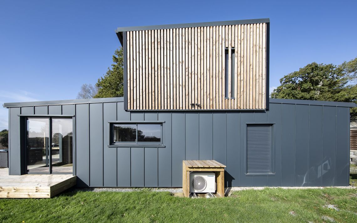 Isolation extérieure d’une maison container