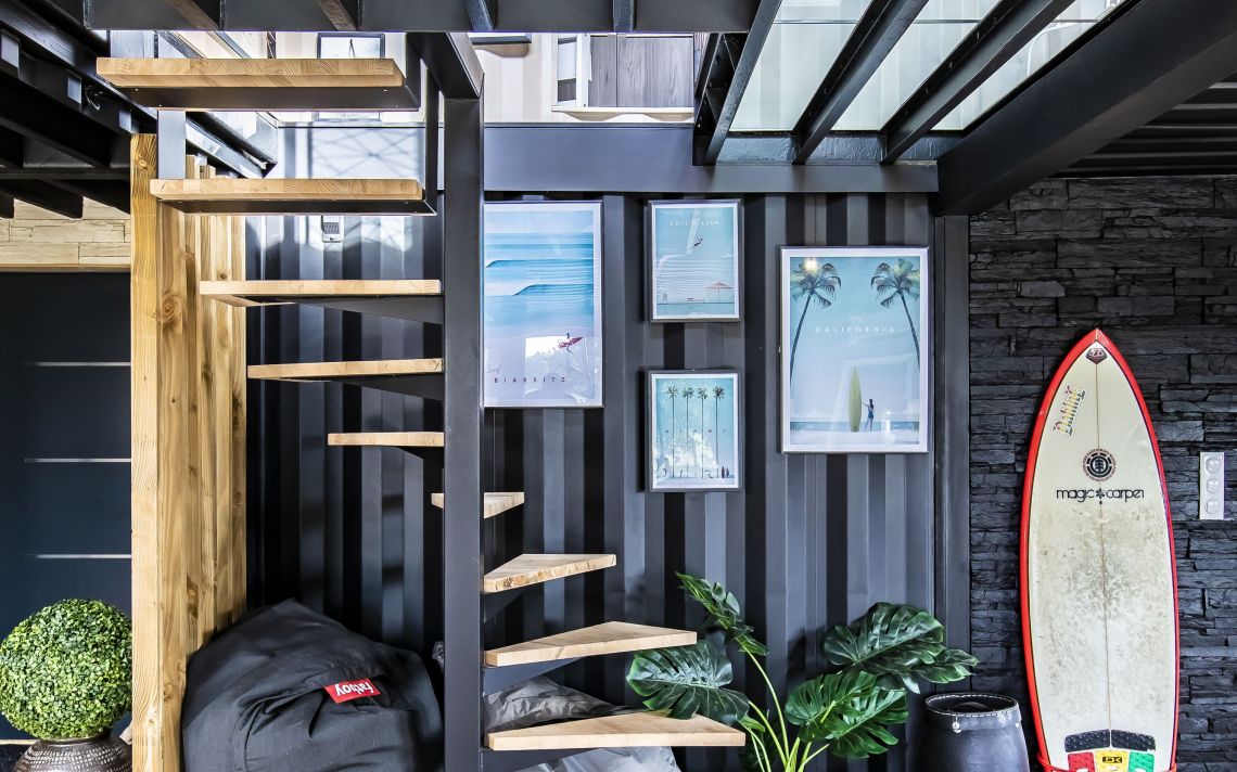 Isolation extérieure d’une maison container