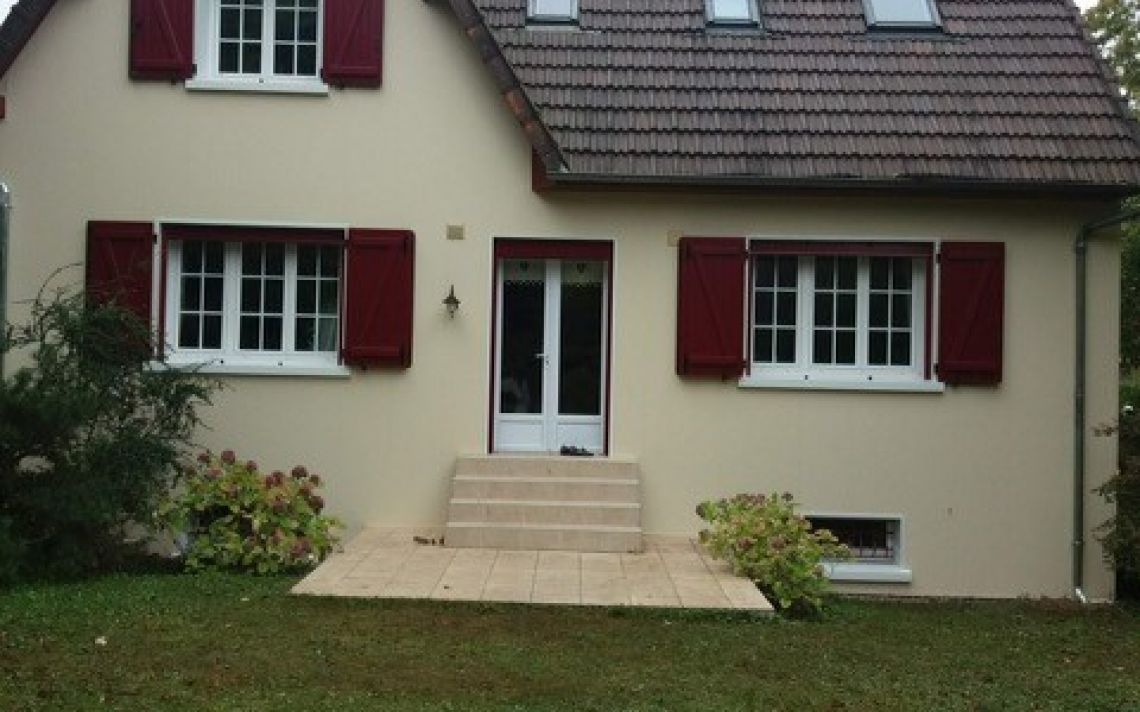 Isolation par l'extérieur d'une maison traditionnelle dans les Yvelines