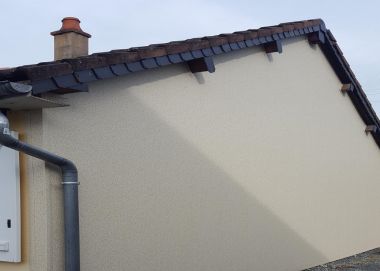 Isolation thermique et embellissement d'un pignon d'une maison des années 80