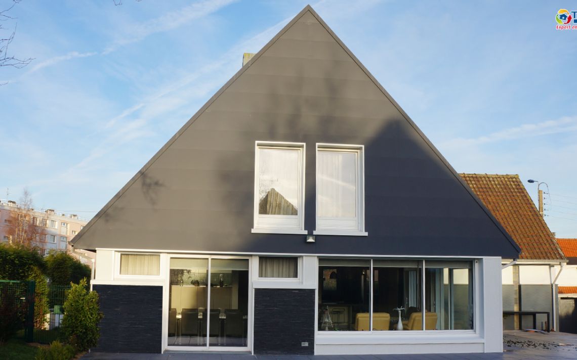 Isolation thermique et embellissement d'une grande maison avec jardin