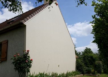 Ravalement et isolation du pignon d'une maison dans l'Essone