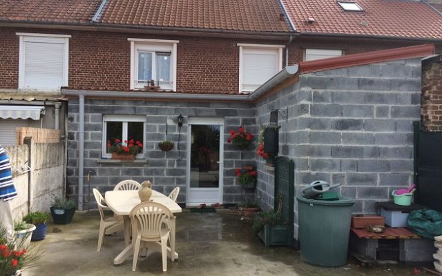 Embellisement des façades arrières d'une maison