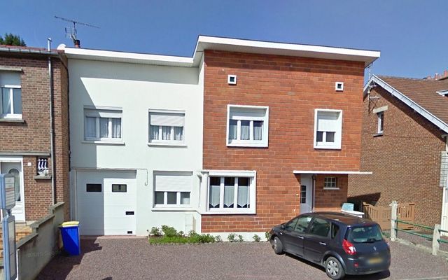 Isolation par l'extérieur et embellissement d'une maison à Dainville