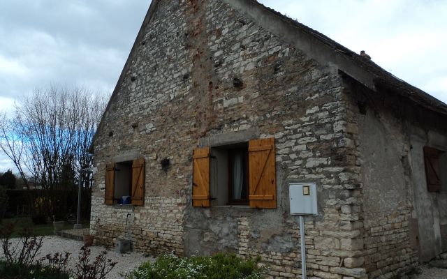 Rénovation d'une ancienne ferme en pierres
